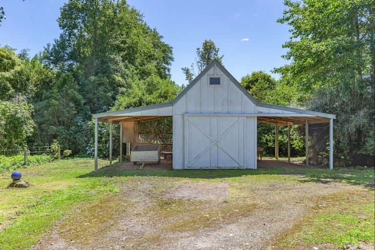 Photo of property in 277 North Manakau Road, Manakau, Levin, 5573