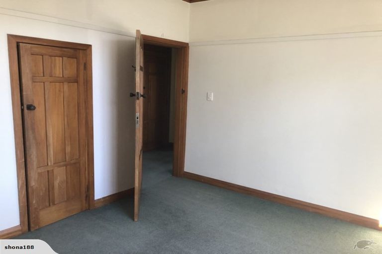 Photo of property in 10 Weymouth Street, New Plymouth, 4310