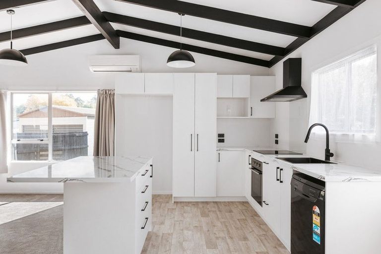 Photo of property in 16 Emme Allan Road, Kawerau, 3127