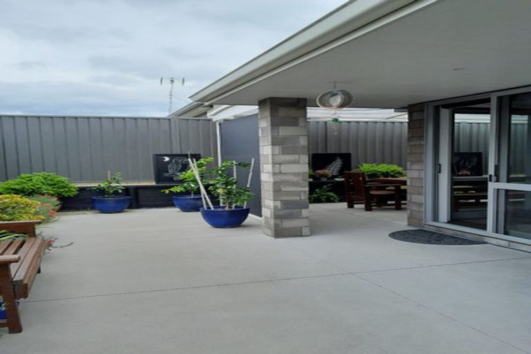 Photo of property in 8 Simms Close, Pyes Pa, Tauranga, 3112