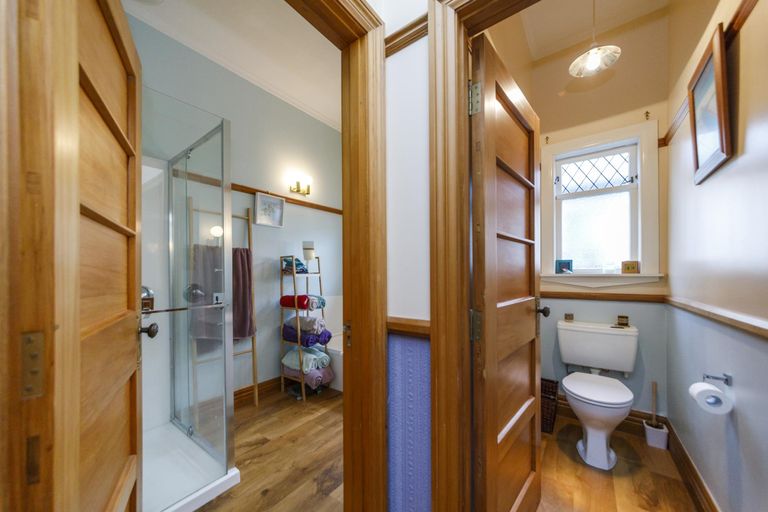 Photo of property in 9 Oxford Street, Hokowhitu, Palmerston North, 4410