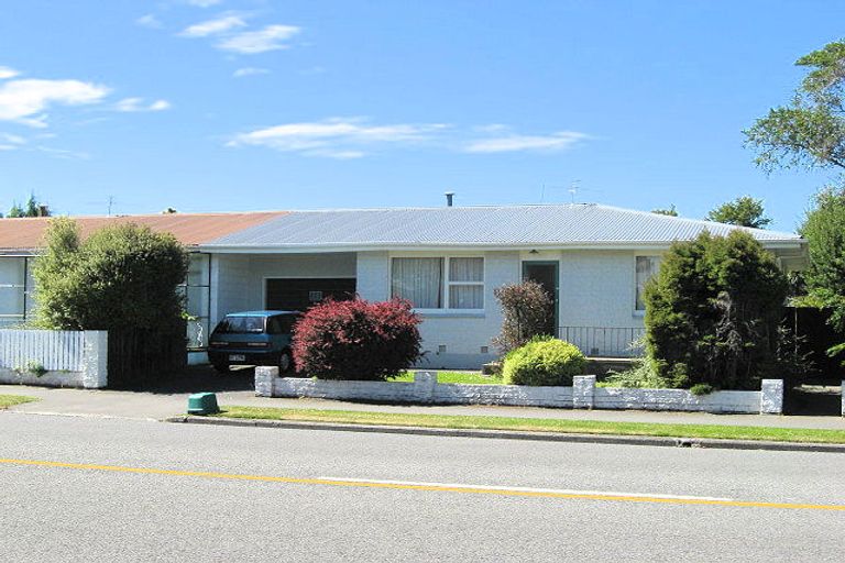 Photo of property in 3/108 Staveley Street, Avonhead, Christchurch, 8042