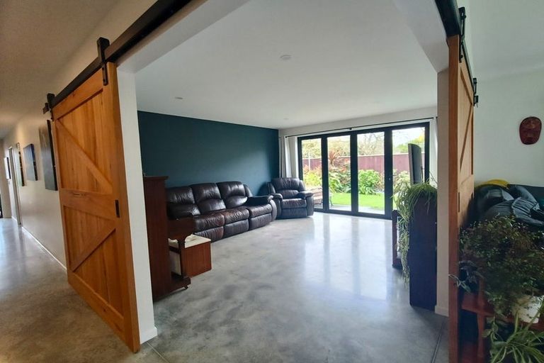 Photo of property in 3 Bosworth Street, Egmont Village, 4372