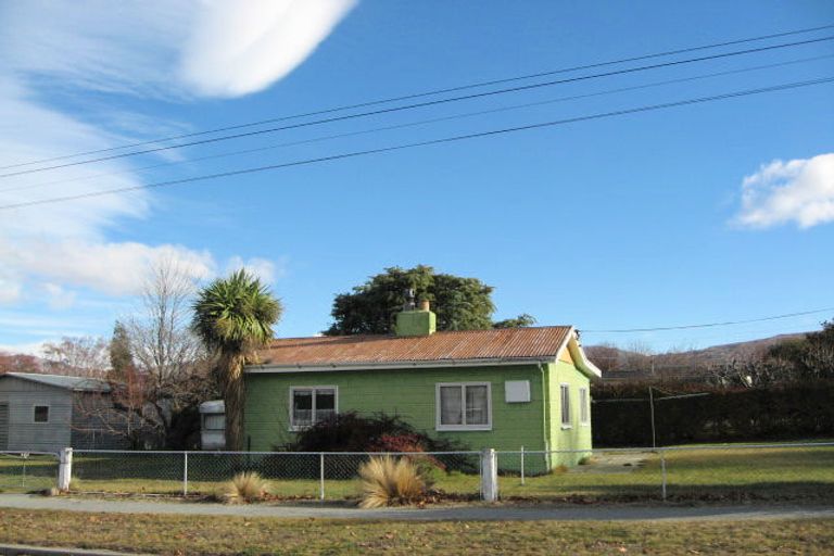 Photo of property in 17 Erris Street, Cromwell, 9310