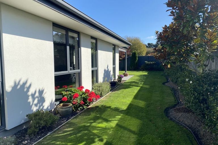 Photo of property in 10 Loxley Place, Lincoln, 7608