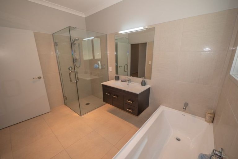 Photo of property in 31 Eagles Way, Cable Bay, 0420