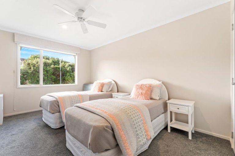 Photo of property in 20 Kokihi Lane, Snells Beach, 0920