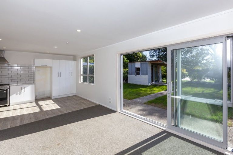 Photo of property in 2/11 Rimu Road, Raumati Beach, Paraparaumu, 5032