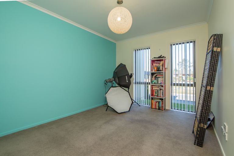 Photo of property in 68 Tutaipatu Avenue, Pegasus, 7612