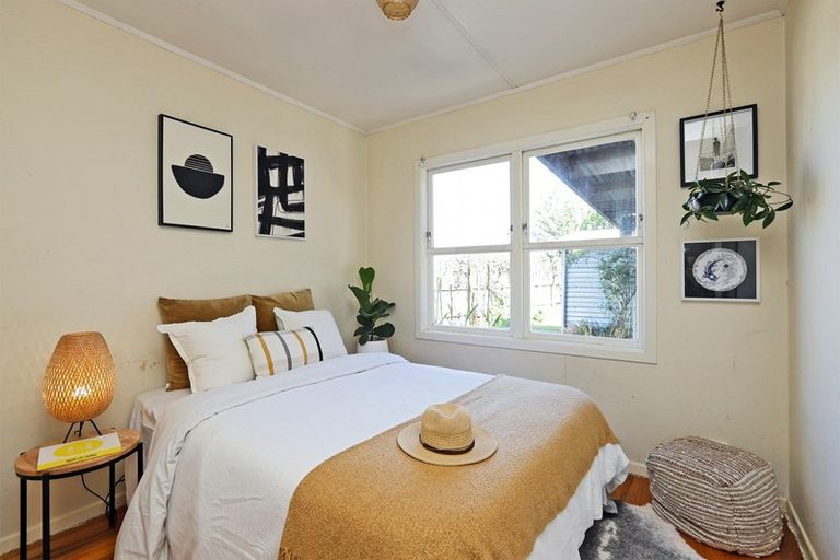 Photo of property in 13 Rata Street, Taradale, Napier, 4112