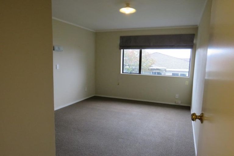 Photo of property in 48a Halladale Road, Papakowhai, Porirua, 5024