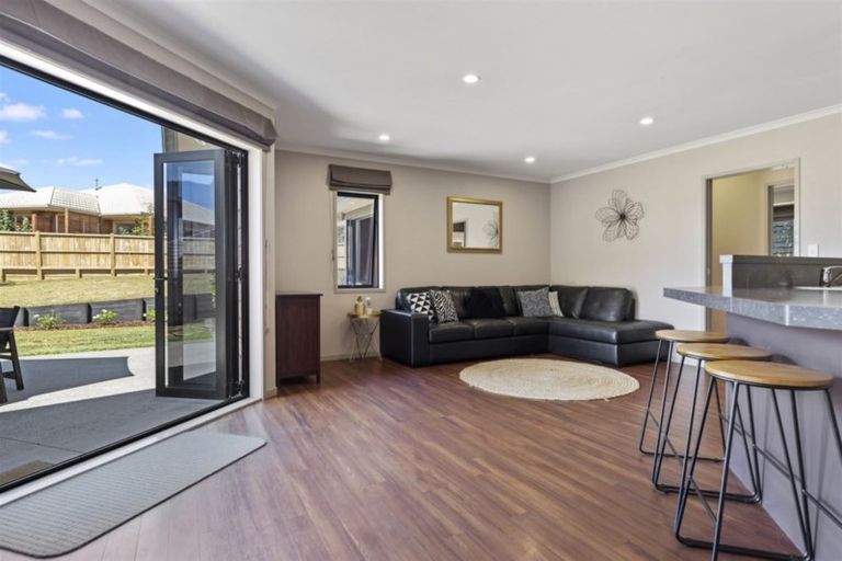 Photo of property in 10 Holmwood Park Drive, Morrinsville, 3300