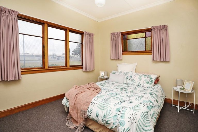 Photo of property in 35 Leith Street, Windsor, Invercargill, 9810