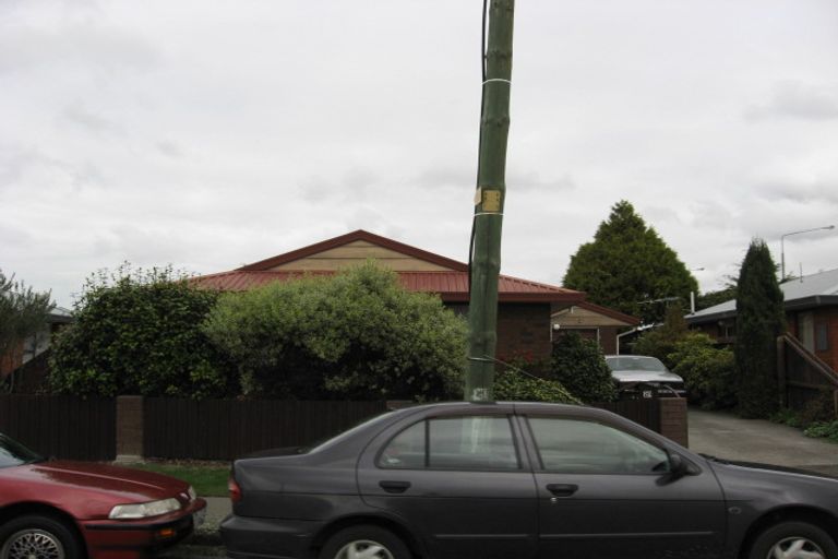 Photo of property in 2b Grassmere Street, Papanui, Christchurch, 8052