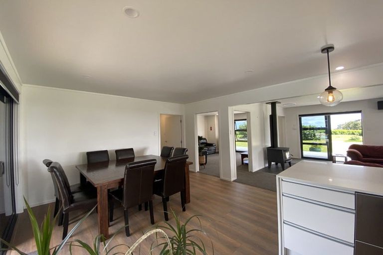 Photo of property in 782 Mangorei Road, Mangorei, New Plymouth, 4371