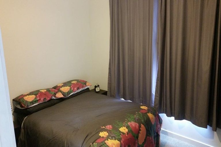 Photo of property in 19 Cruickshank Street, Kilbirnie, Wellington, 6022