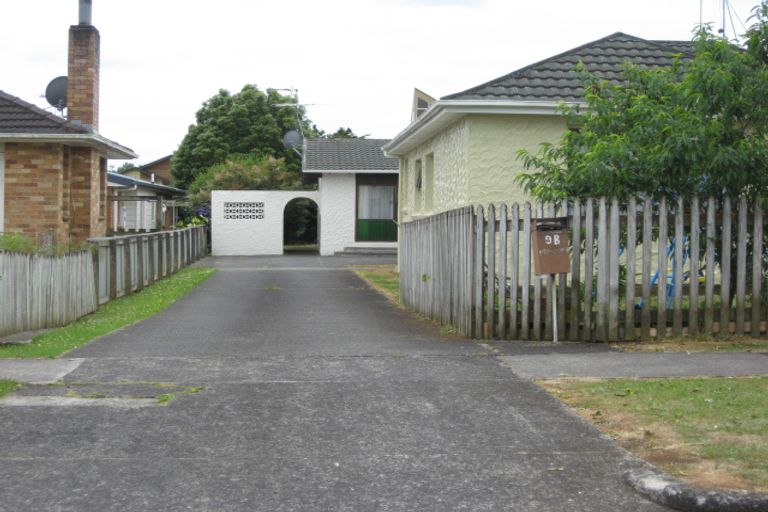 Photo of property in 9b Blair Avenue, Pukekohe, 2120