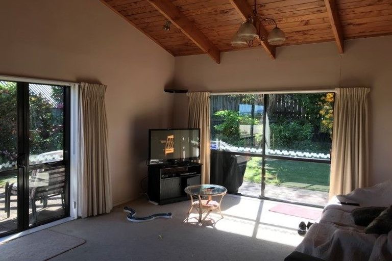 Photo of property in 23 Cumberland Crescent, Welcome Bay, Tauranga, 3112