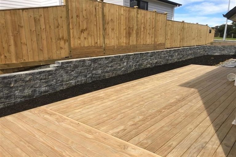 Photo of property in 243 West Hoe Heights, Orewa, 0931