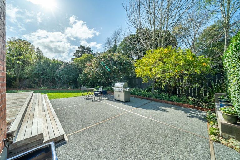 Photo of property in 297 Fergusson Drive, Heretaunga, Upper Hutt, 5018