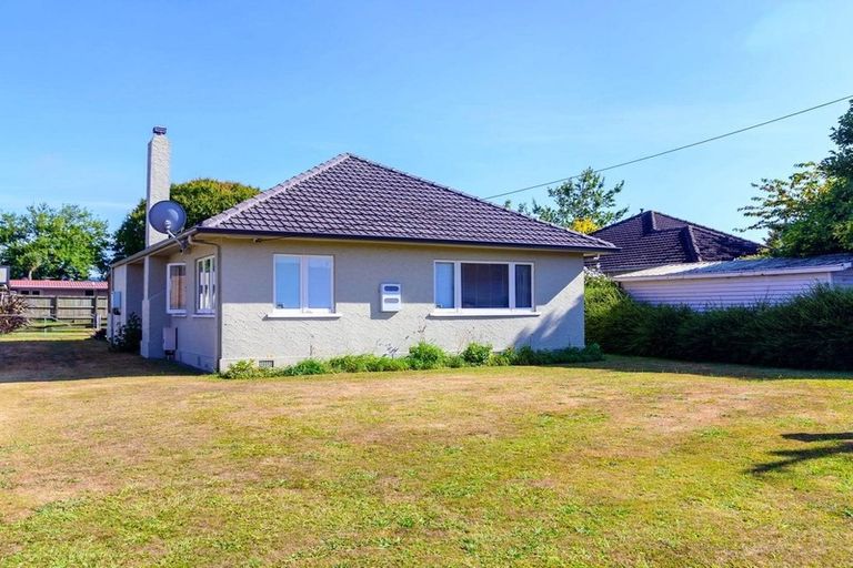 Photo of property in 19 Shirley Street, Mangakakahi, Rotorua, 3015
