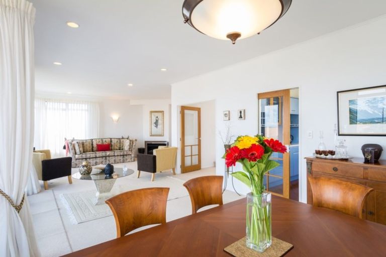 Photo of property in 158 Mokoia Road, Chatswood, Auckland, 0626