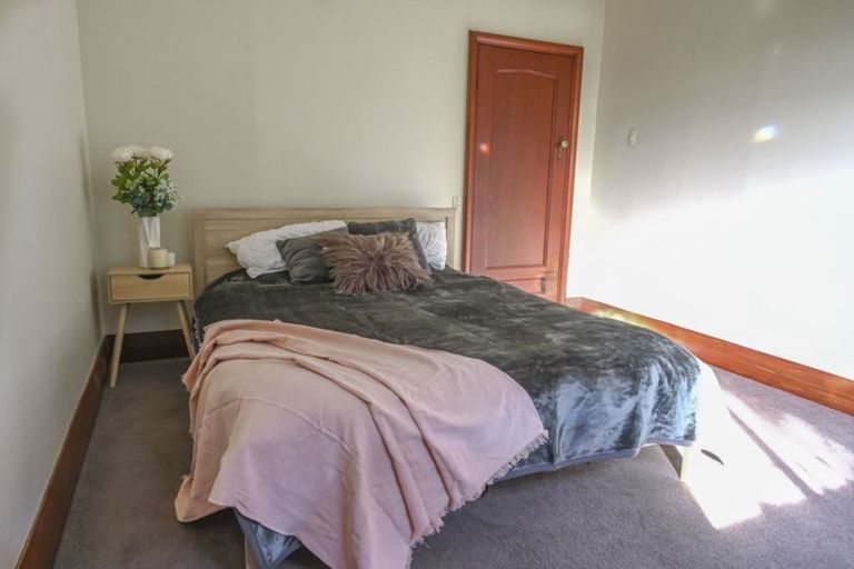 Photo of property in 283 Kaitangata Highway, Stirling, 9231