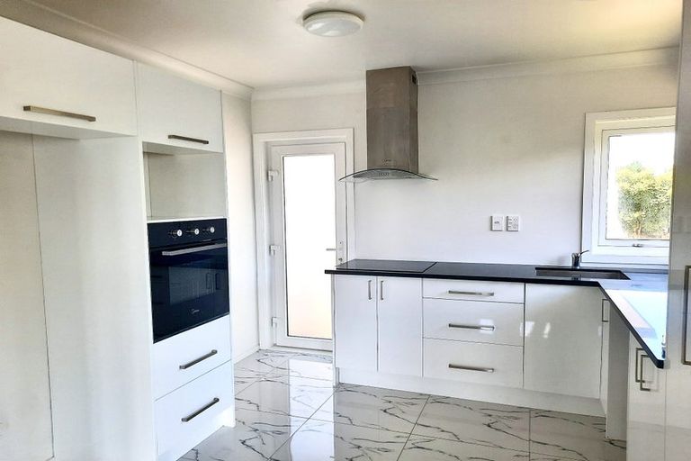 Photo of property in 1/10a Walter Street, Hauraki, Auckland, 0622