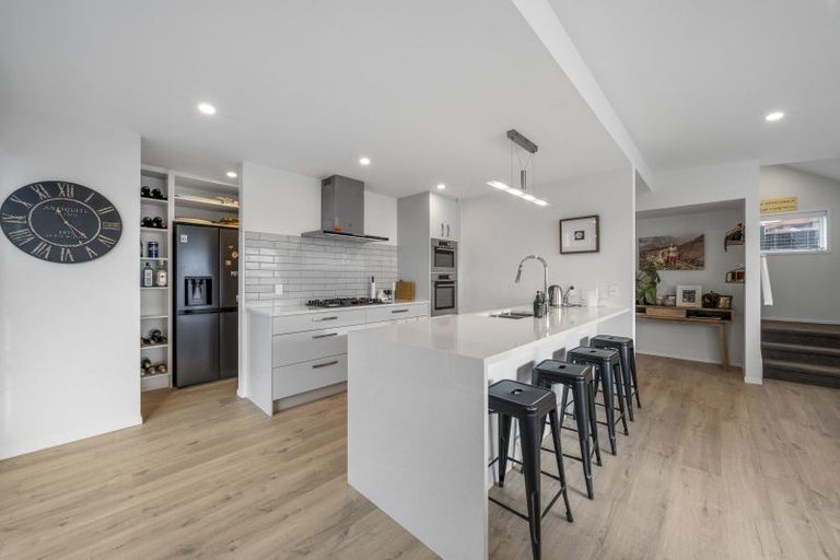 Photo of property in 108 Isabella Drive, Pukekohe, 2120