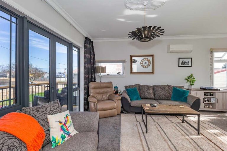 Photo of property in 9 Manchester Street, Levin, 5510