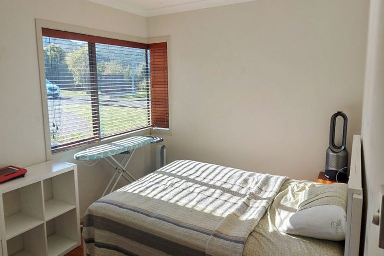Photo of property in 26 Ronald Scott Grove, Riverstone Terraces, Upper Hutt, 5018