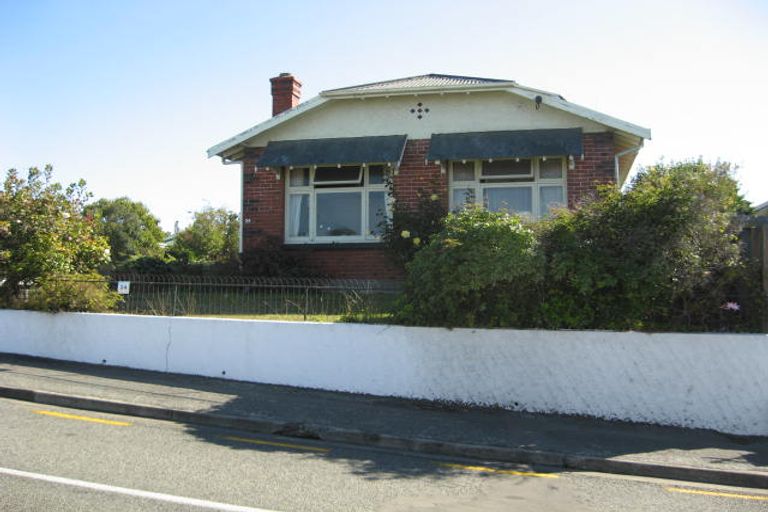 Photo of property in 24 Oxford Street, West End, Timaru, 7910