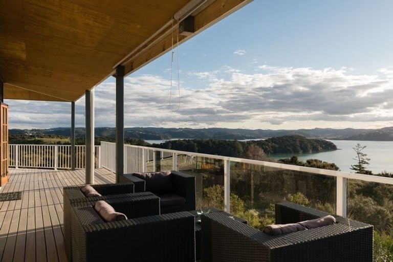 Photo of property in 105a Te Wahapu, Russell, 0272