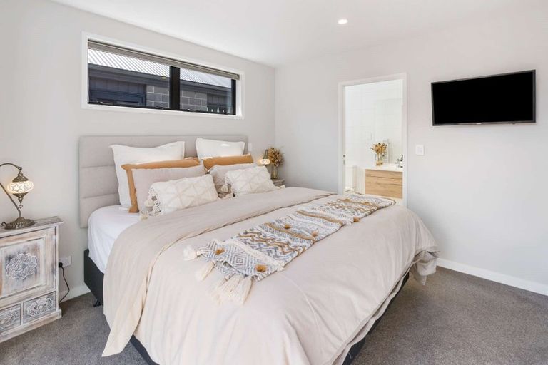 Photo of property in 27 Tangaroa Place, Poike, Tauranga, 3112