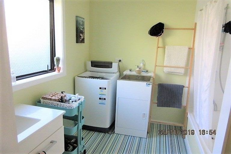 Photo of property in 139b Nevay Road, Miramar, Wellington, 6022