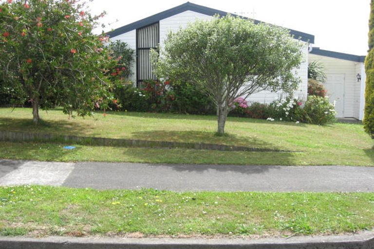 Photo of property in 42 Parkdale Drive, Aramoho, Whanganui, 4500