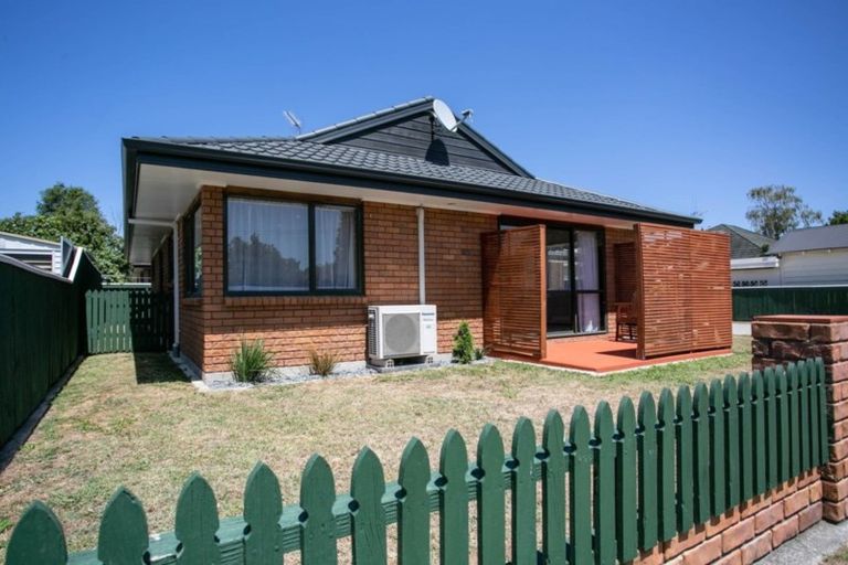 Photo of property in 67 Clare Street, Cambridge, 3434