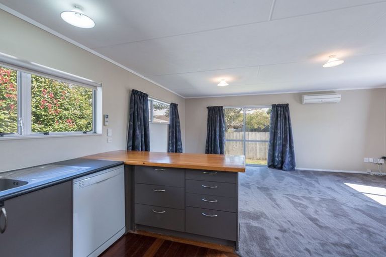 Photo of property in 2/184 Tahunanui Drive, Tahunanui, Nelson, 7011