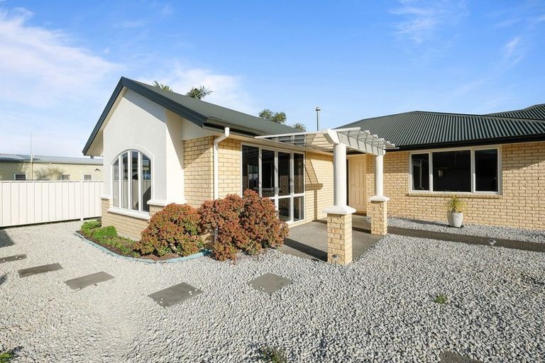 Photo of property in 28 Potae Avenue, Lytton West, Gisborne, 4010