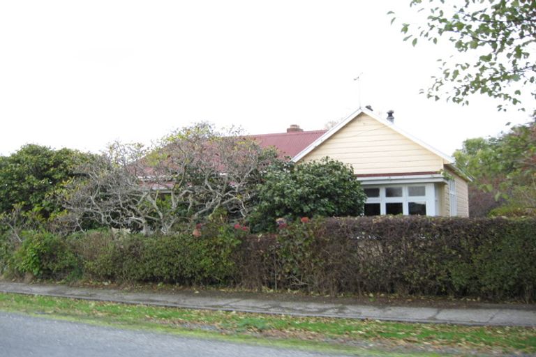 Photo of property in 38 Water Street, Kaitangata, 9210