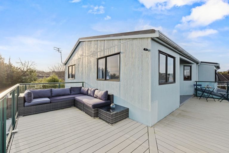 Photo of property in 11a Pinaster Place, Parklands, Christchurch, 8083