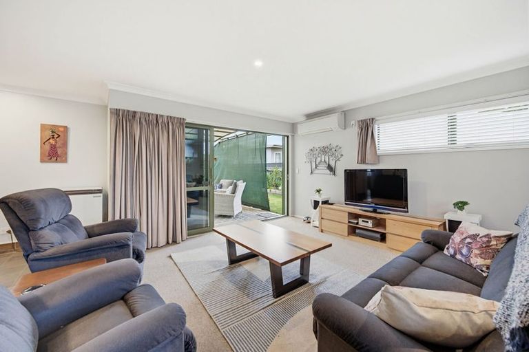 Photo of property in 1027 Reka Street, Akina, Hastings, 4122