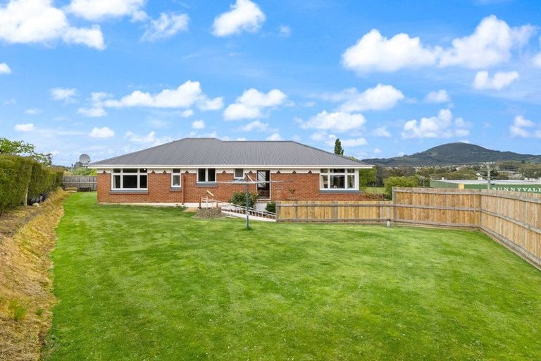 Photo of property in 1 Thomson Street, Green Island, Dunedin, 9018