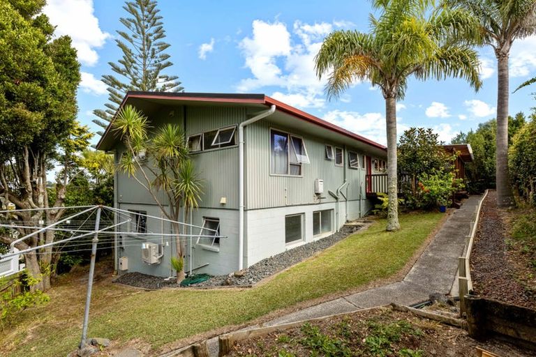Photo of property in 23 Coromandel Crescent, Mairangi Bay, Auckland, 0630