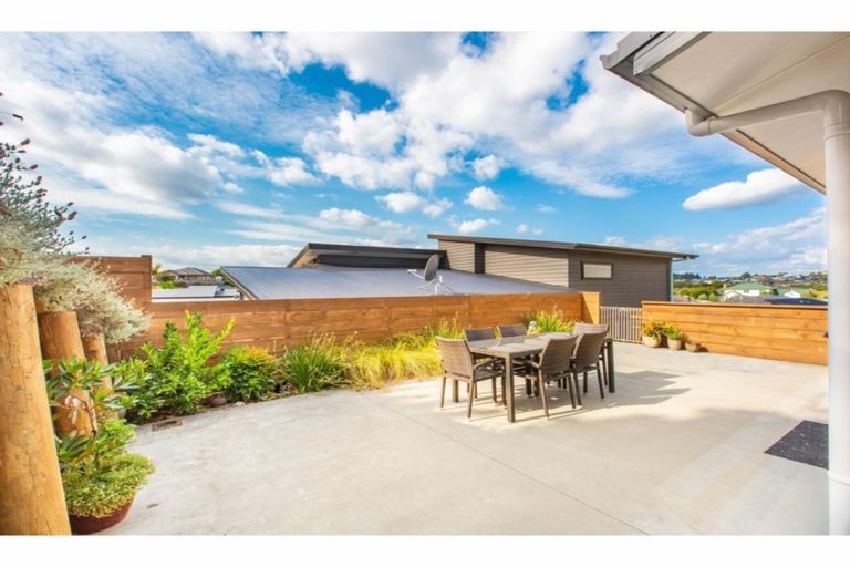 Photo of property in 41 Shrule Place, Huntington, Hamilton, 3210