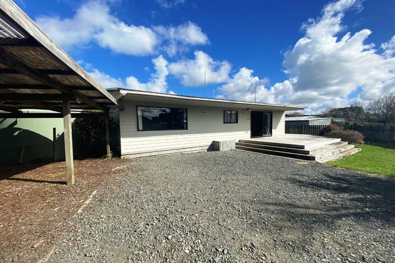 Photo of property in 688 Kahikatea Flat Road, Waitoki, Kaukapakapa, 0871