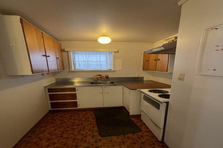 Photo of property in 139a Forrest Hill Road, Forrest Hill, Auckland, 0620