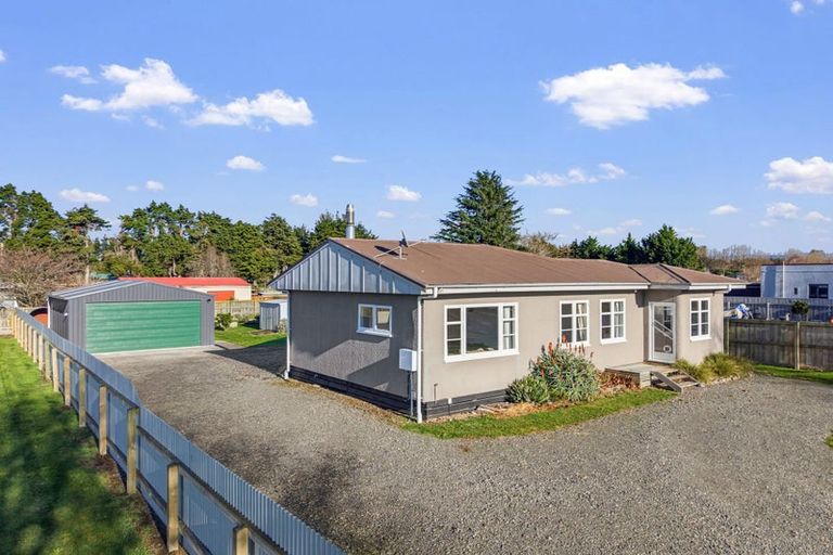 Photo of property in 21a Sydney Street, Takapau, 4203