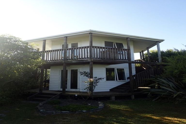 Photo of property in 3 The Strand, Okarito, Whataroa, 7886