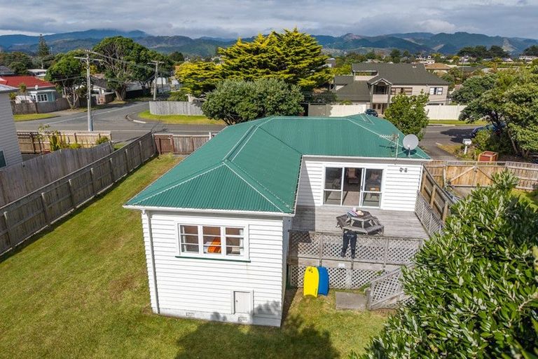 Photo of property in 147 Manly Street, Paraparaumu Beach, Paraparaumu, 5032